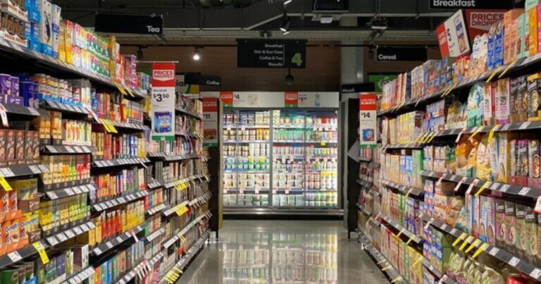 Supermercati E Centri Commerciali Aperti Il 1 Maggio Lelenco Completo